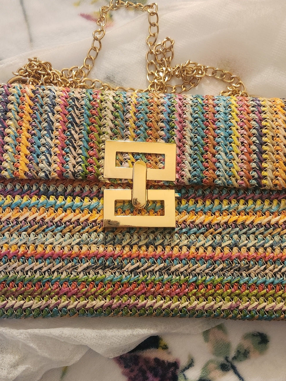 Multicolor Woven Chain-Handle Shoulder Bag with Gold Hardware